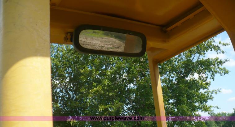 image for item A4831 Caterpillar 963 track loader