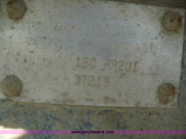 image for item A4833 1990 International 9400 dump truck