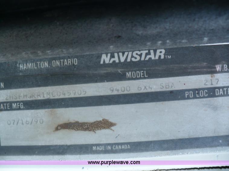 image for item A4834 1991 International 9400 dump truck