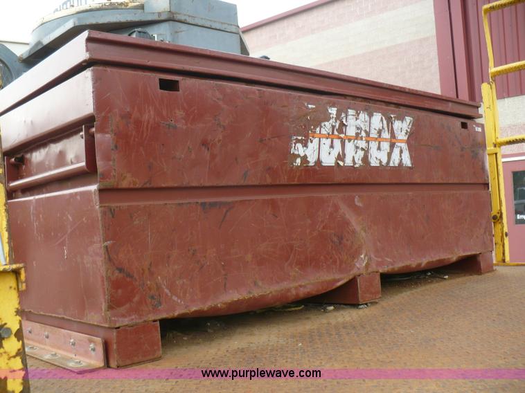 image for item A4835 1994 Ford LT8000 crane truck