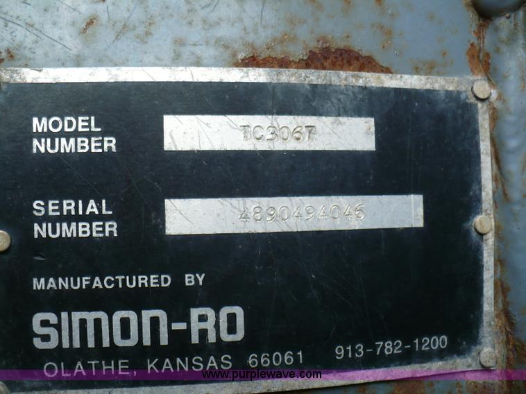 image for item A4835 1994 Ford LT8000 crane truck