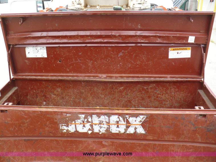 image for item A4835 1994 Ford LT8000 crane truck