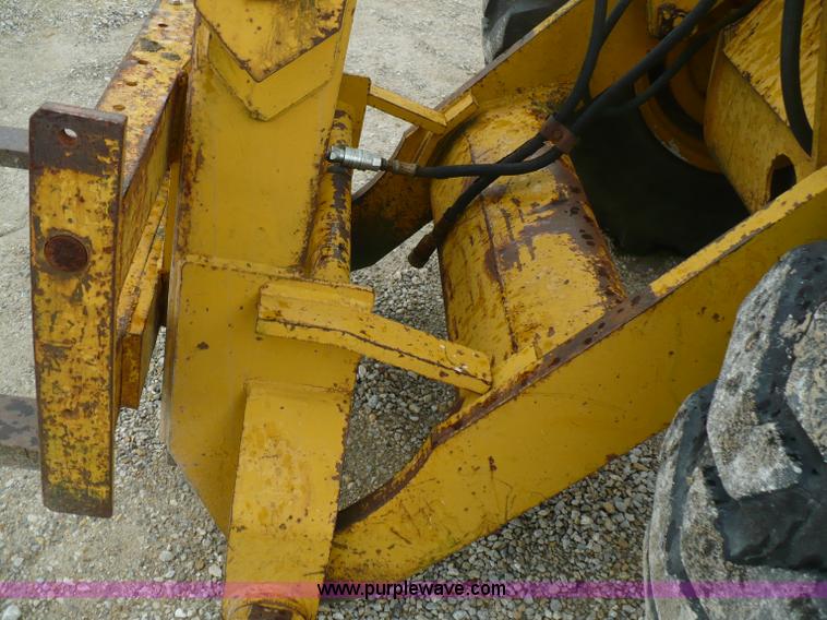 image for item A4837 Allis Chalmers 840 wheel loader