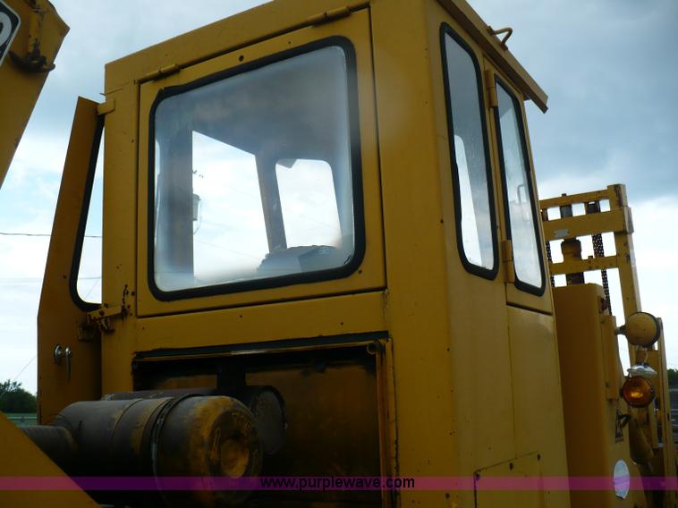 image for item A4837 Allis Chalmers 840 wheel loader