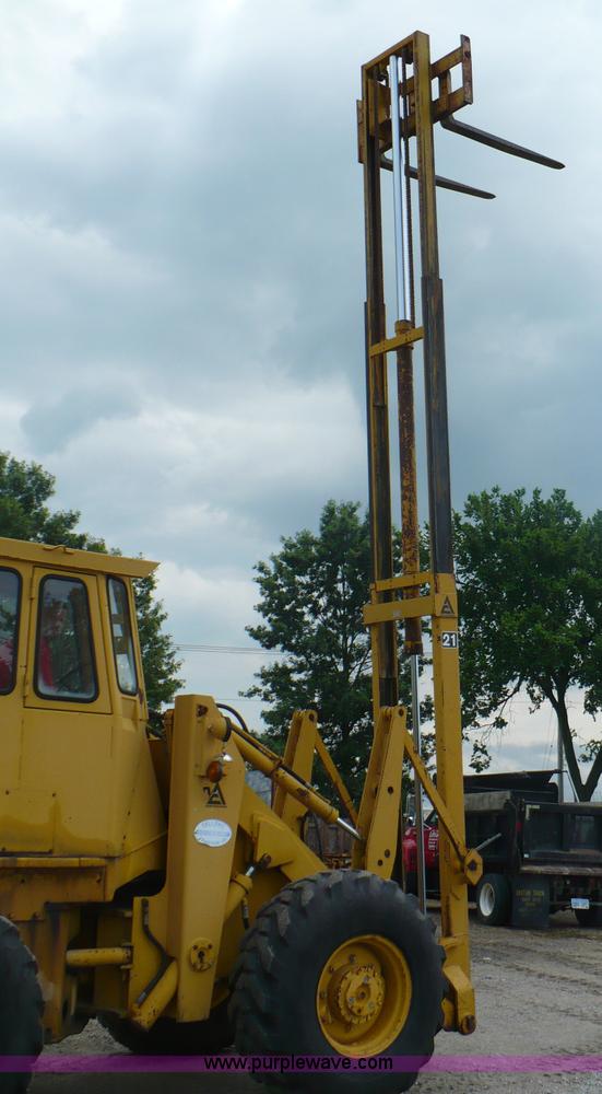 image for item A4837 Allis Chalmers 840 wheel loader