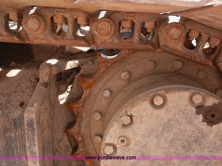 image for item A5399 1999 John Deere 120 excavator