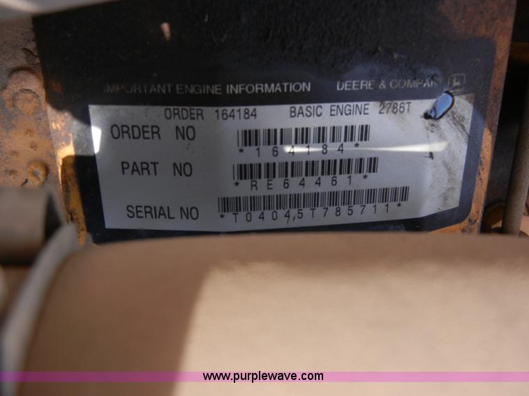 image for item A5399 1999 John Deere 120 excavator