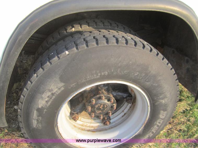 image for item A9382 1993 GMC Topkick service truck