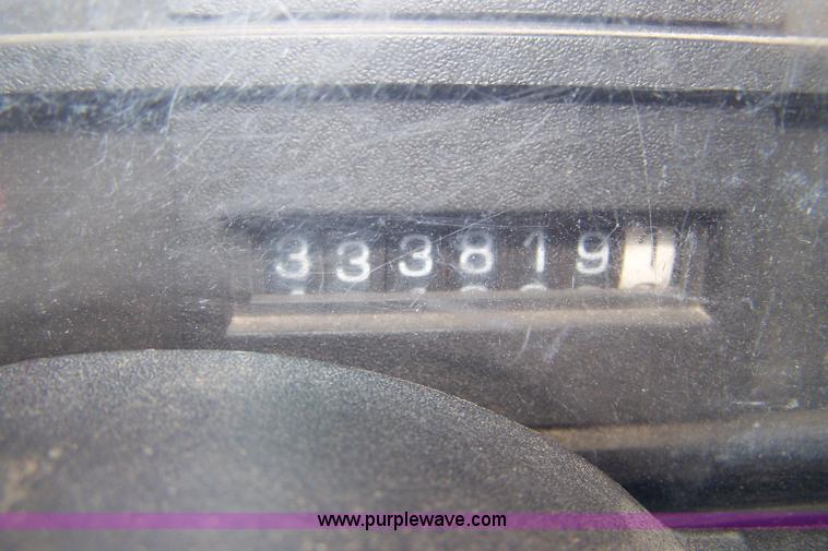 image for item A9382 1993 GMC Topkick service truck