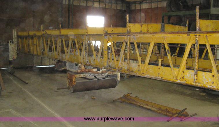 image for item A9492 Gomaco C-450 bridge deck concrete finisher