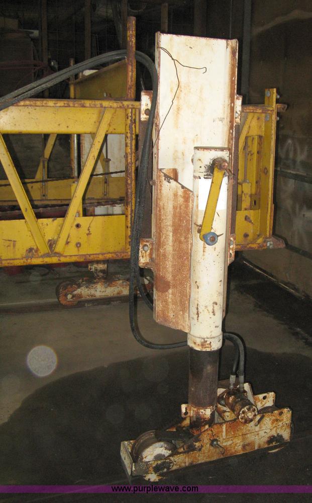 image for item A9492 Gomaco C-450 bridge deck concrete finisher