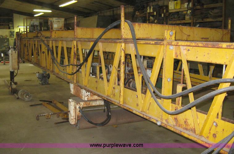 image for item A9492 Gomaco C-450 bridge deck concrete finisher