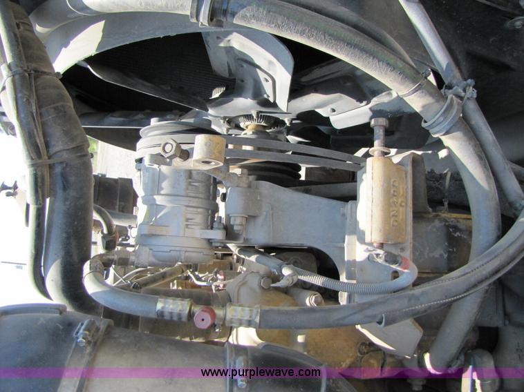 image for item A9533 1985 Freightliner FLC-64T semi truck