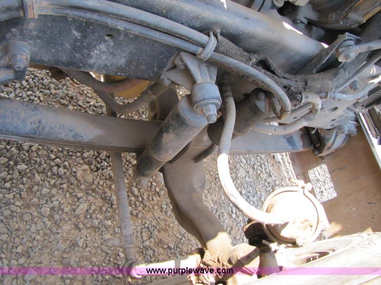 image for item A9533 1985 Freightliner FLC-64T semi truck