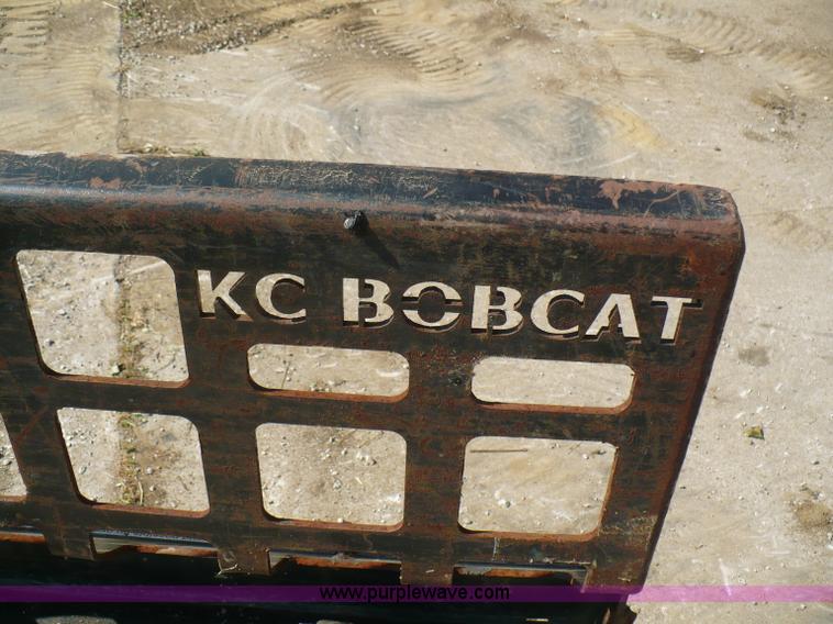 image for item A9575 Bobcat pallet fork