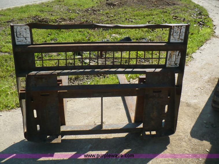 image for item A9576 Bobcat pallet fork