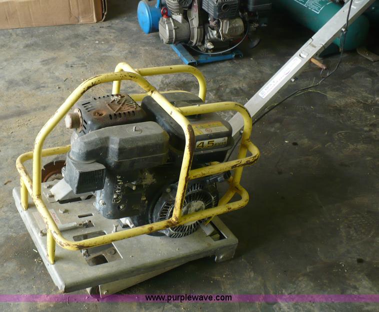 image for item A9589 Softcut concrete saw