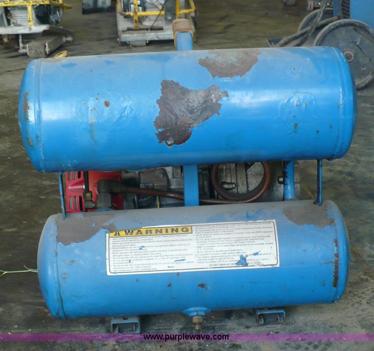 image for item A9592 Air Mate air compressor