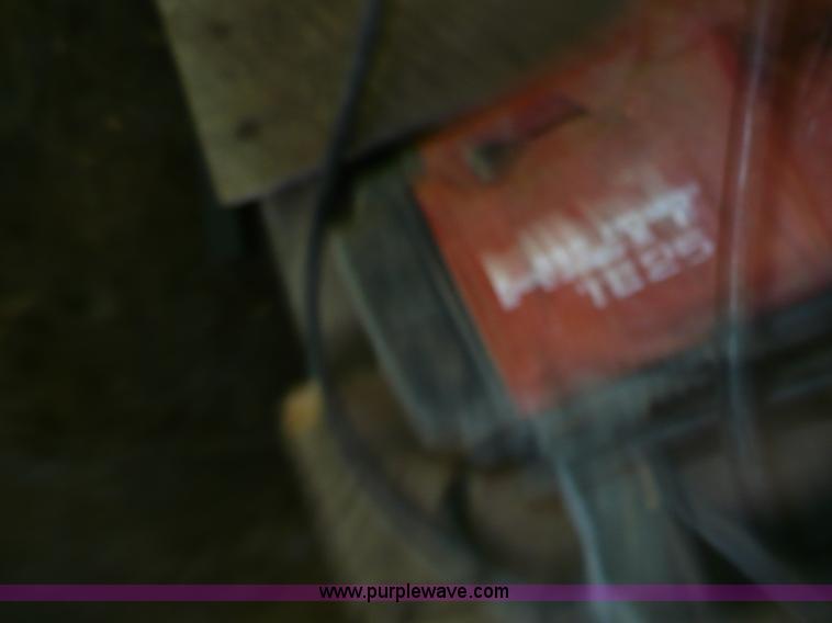 image for item A9594 (7) Electric impact wrenches/tools