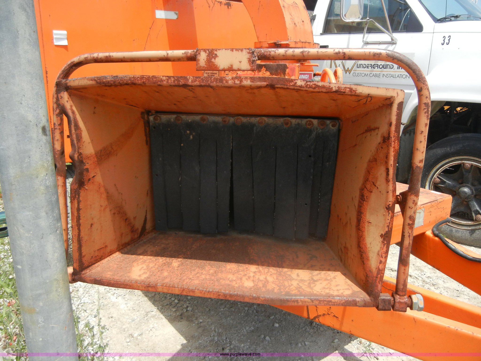 1993 Mighty Bandit chipper/shredder in Olathe, KS Item A3016 sold