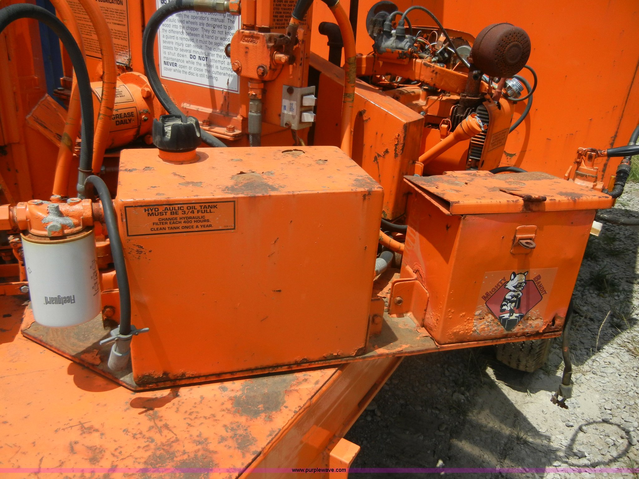 1993 Mighty Bandit chipper/shredder in Olathe, KS Item A3016 sold