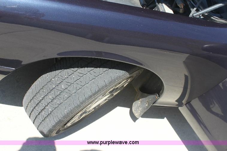 image for item 6320 2003 Ford Crown Victoria Police Interceptor