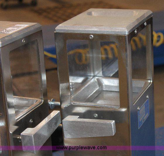 image for item 6321 (2) diamond fare boxes
