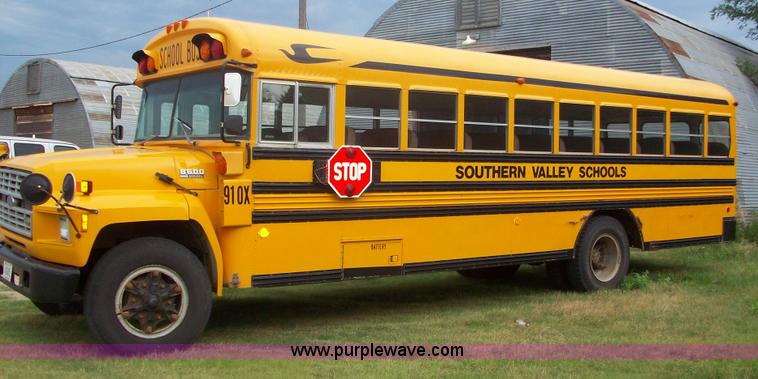 image for item A1147 1991 Ford B600 school bus