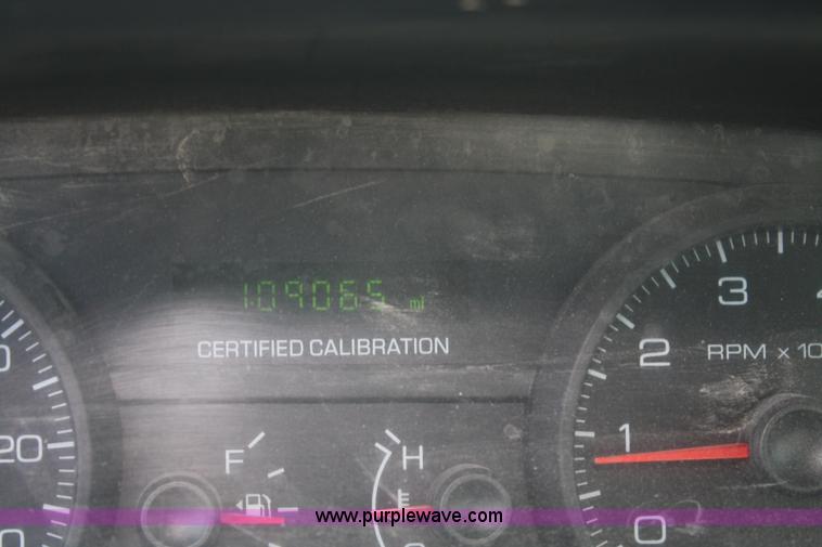 image for item A2145 2007 Ford Crown Victoria Police Interceptor