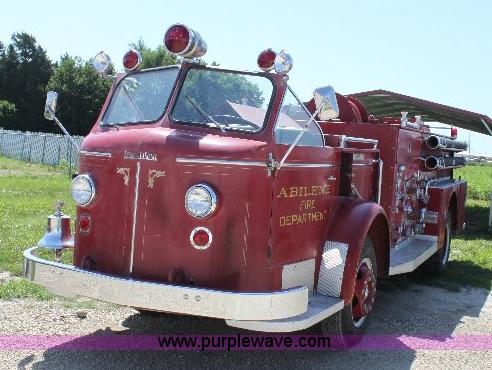 image for item A2513 1956 American LaFrance fire engine