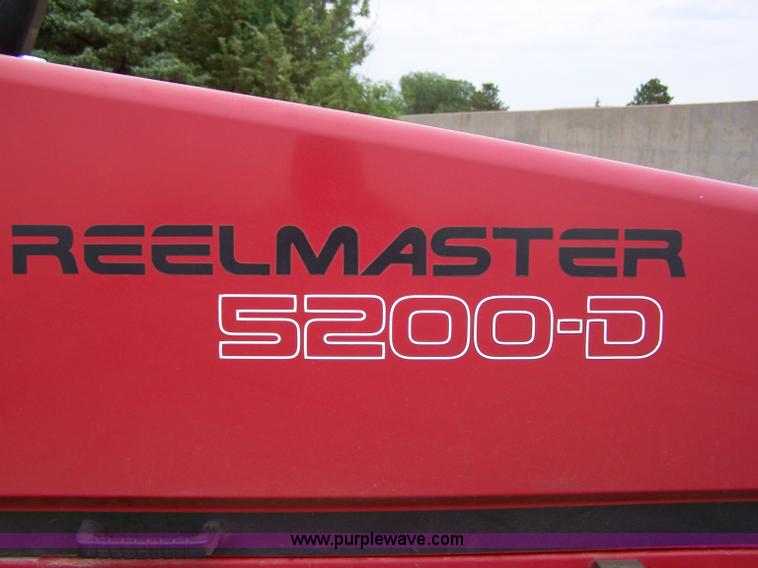 image for item A2528 2000 Toro Reel Master 5200D reel mower