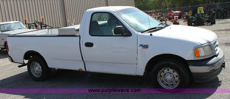 image for item A2549 1999 Ford F150 XL pickup truck