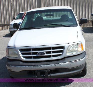 image for item A2549 1999 Ford F150 XL pickup truck