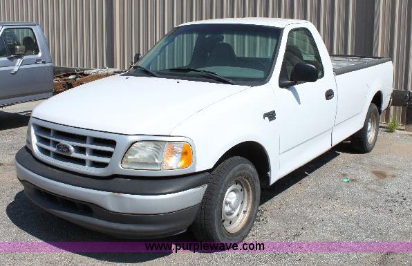 image for item A2550 1999 Ford F150 XL pickup truck