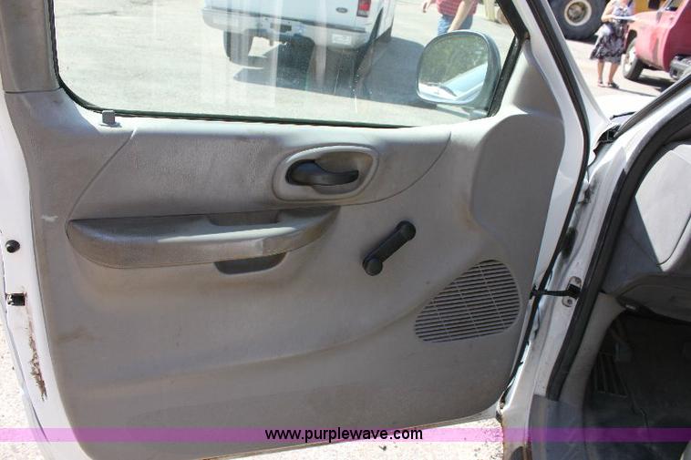 image for item A2550 1999 Ford F150 XL pickup truck