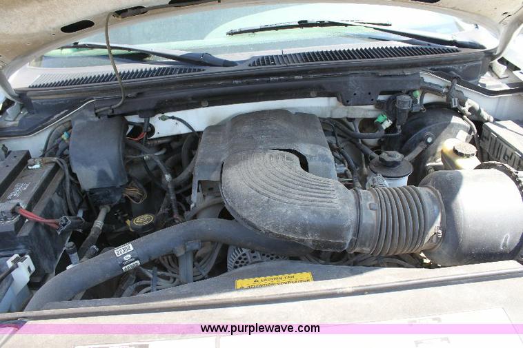 image for item A2550 1999 Ford F150 XL pickup truck