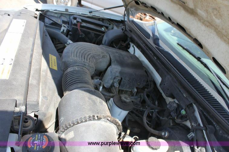 image for item A2550 1999 Ford F150 XL pickup truck