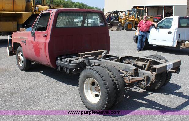 image for item A2551 1983 Chevrolet C30 Custom Deluxe truck cab and chassis