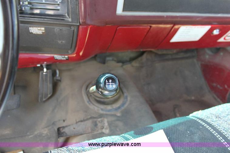 image for item A2551 1983 Chevrolet C30 Custom Deluxe truck cab and chassis