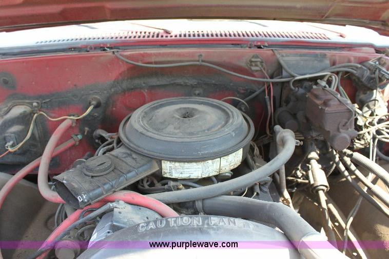 image for item A2551 1983 Chevrolet C30 Custom Deluxe truck cab and chassis