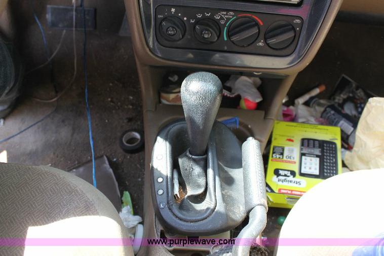 image for item A2560 1999 Dodge Stratus