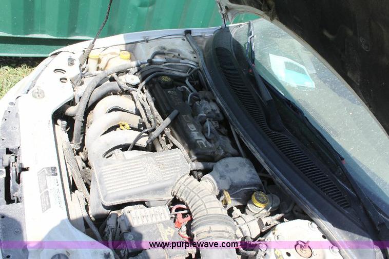 image for item A2560 1999 Dodge Stratus