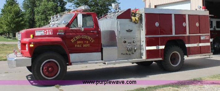 image for item A2569 1984 Ford F700 fire truck