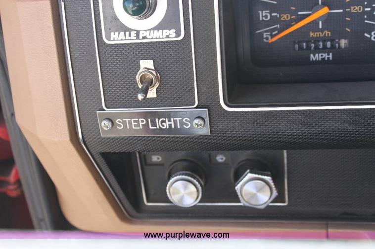 image for item A2569 1984 Ford F700 fire truck