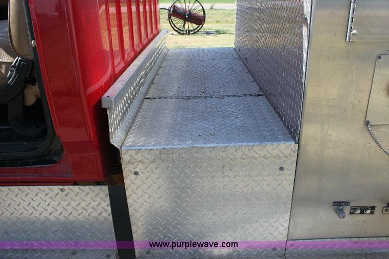 image for item A2569 1984 Ford F700 fire truck