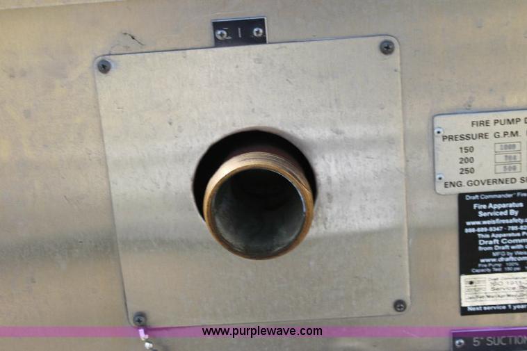 image for item A2569 1984 Ford F700 fire truck