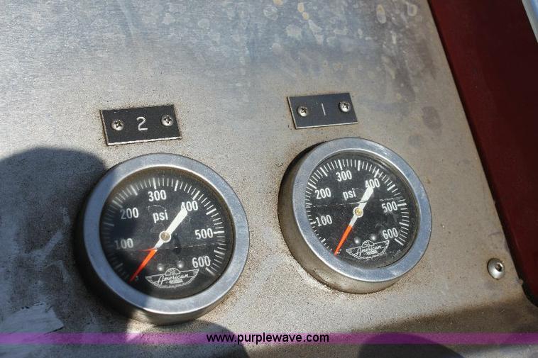 image for item A2569 1984 Ford F700 fire truck