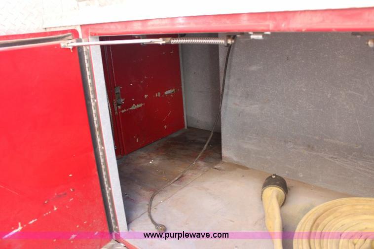 image for item A2569 1984 Ford F700 fire truck