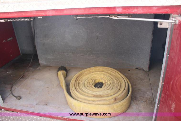 image for item A2569 1984 Ford F700 fire truck