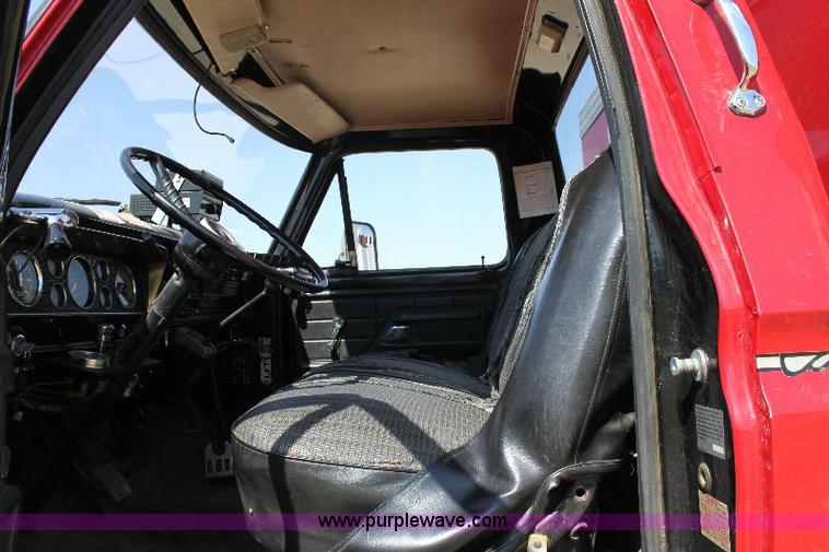 image for item A2570 1979 Ford F700 fire truck